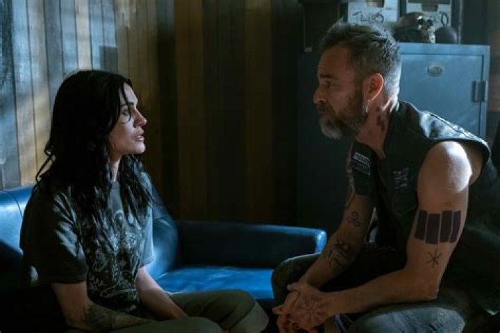 Stefan The Ripper’s Back — Season 8 Episode 8 Recap – Hollywood Life